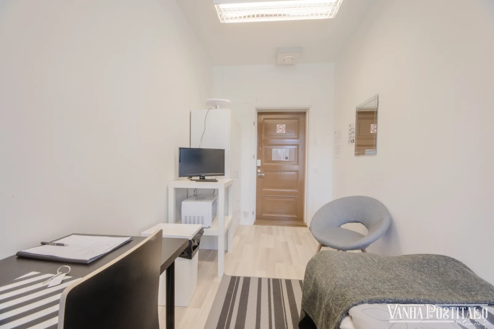 Basic-huone yhdelle, jaettu kylpyhuone – Hotelli Vanha Postitalo Varkaus, Varkaus · 4